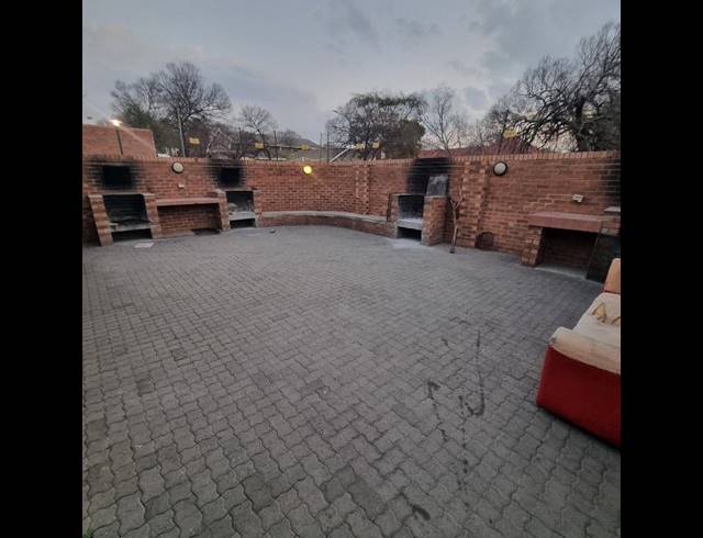 2 BEDROOM APARTMENT FOR SALE IN EDENDALE